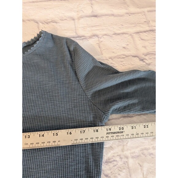 Ribbed Henley Top with lace cuffs Size L/XL SEE MEASUREMENTS - Picture 3 of 7